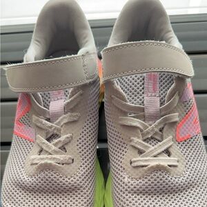 Kids shoes in excellent condition, smoke free home